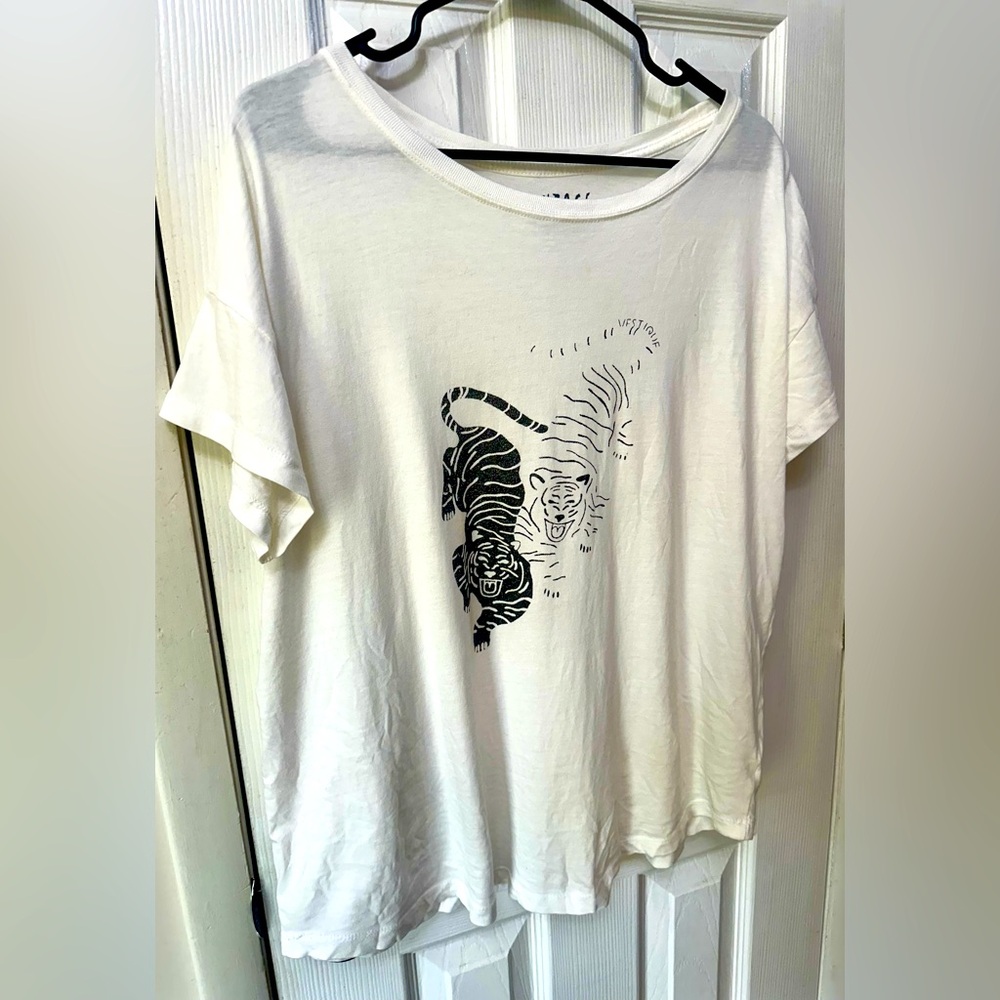 Vintage Canvas White 100% Cotton Tiger Graphic Tee, Large